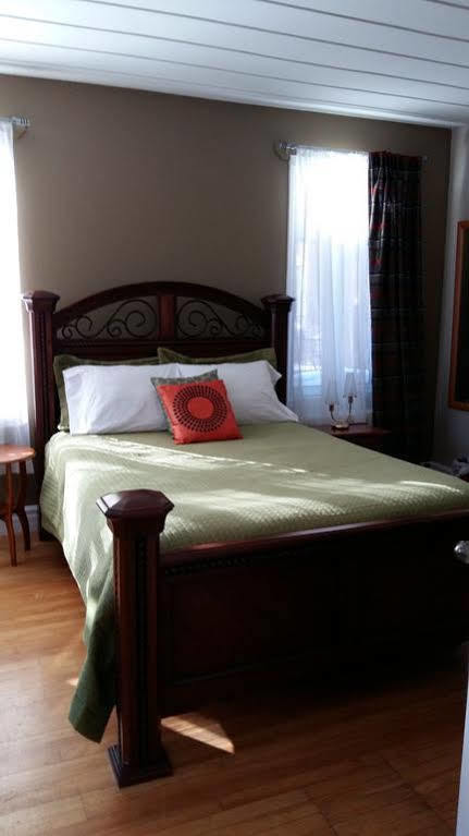 קוויבק סיטי Acacias Bed & Breakfast מראה חיצוני תמונה